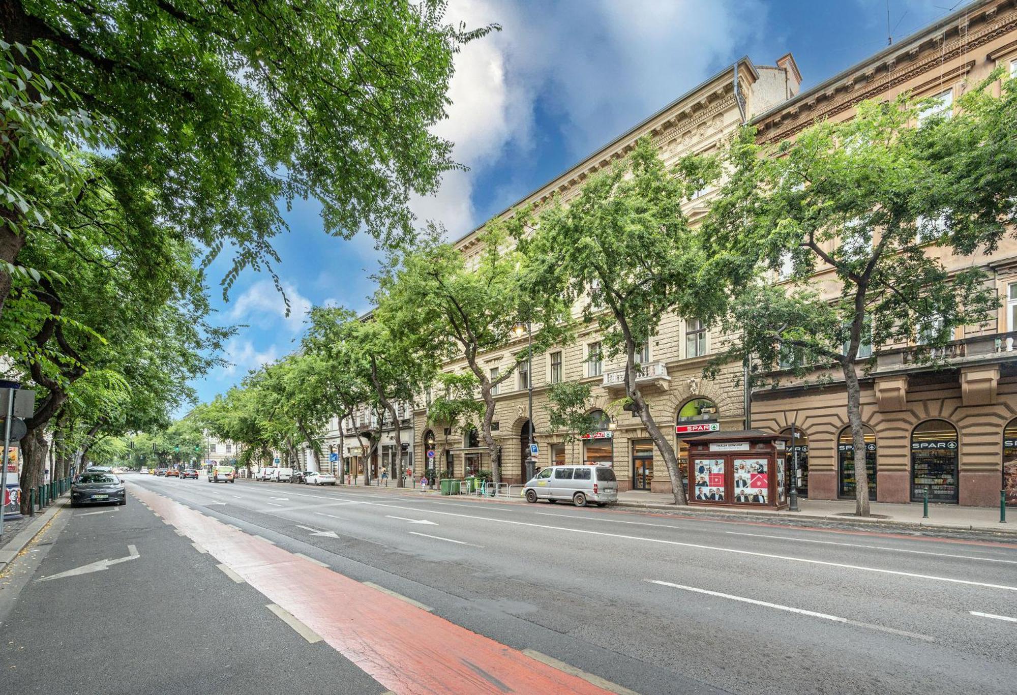 Andrassy 28, Next To Opera, Parking Appartamento Budapest